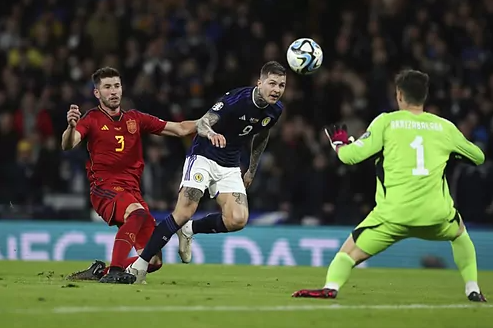富联登录：欧预赛：西班牙0-2负 苏格兰连胜领跑 曼联大将2轮4球平C罗